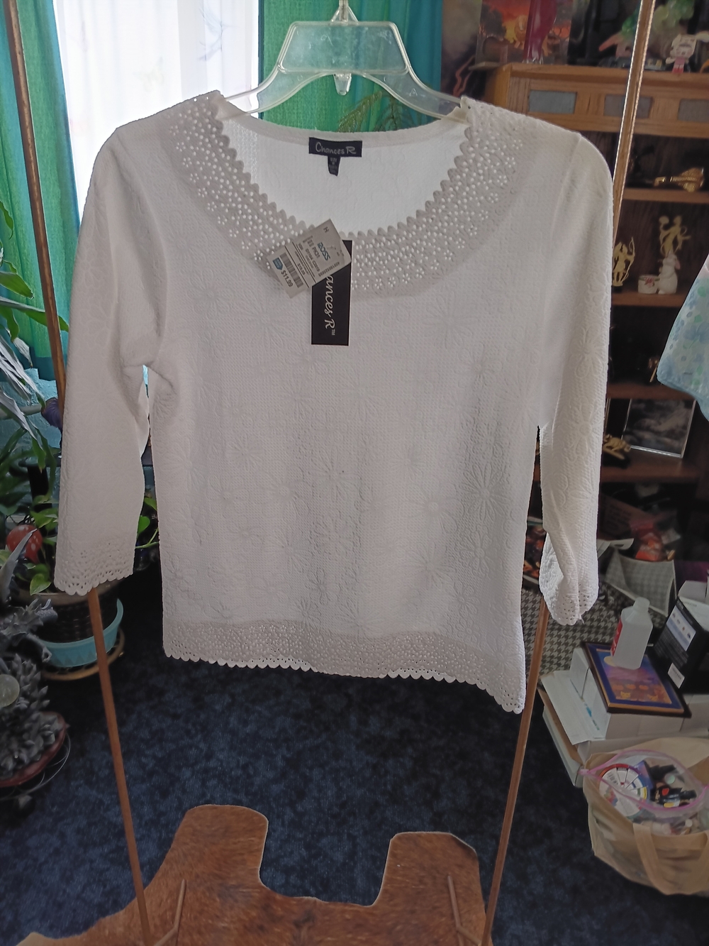 Chances R White Textured Top with Crocheted Scallop Trim